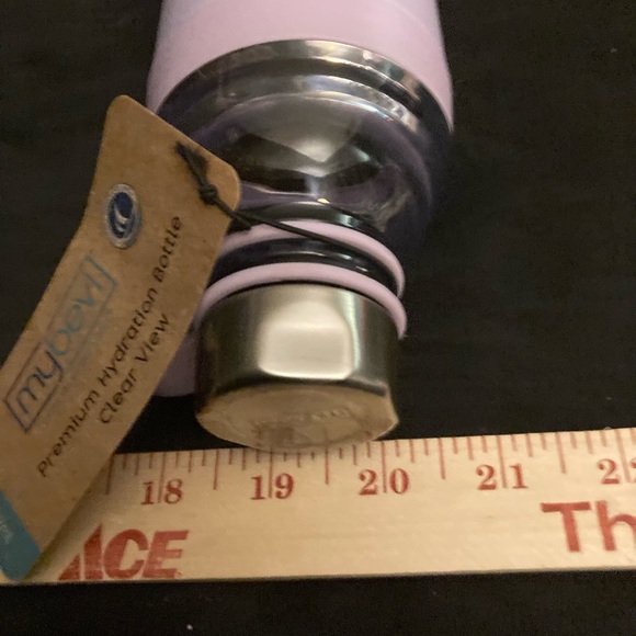 Harvard Law water bottle - Picture 6 of 8